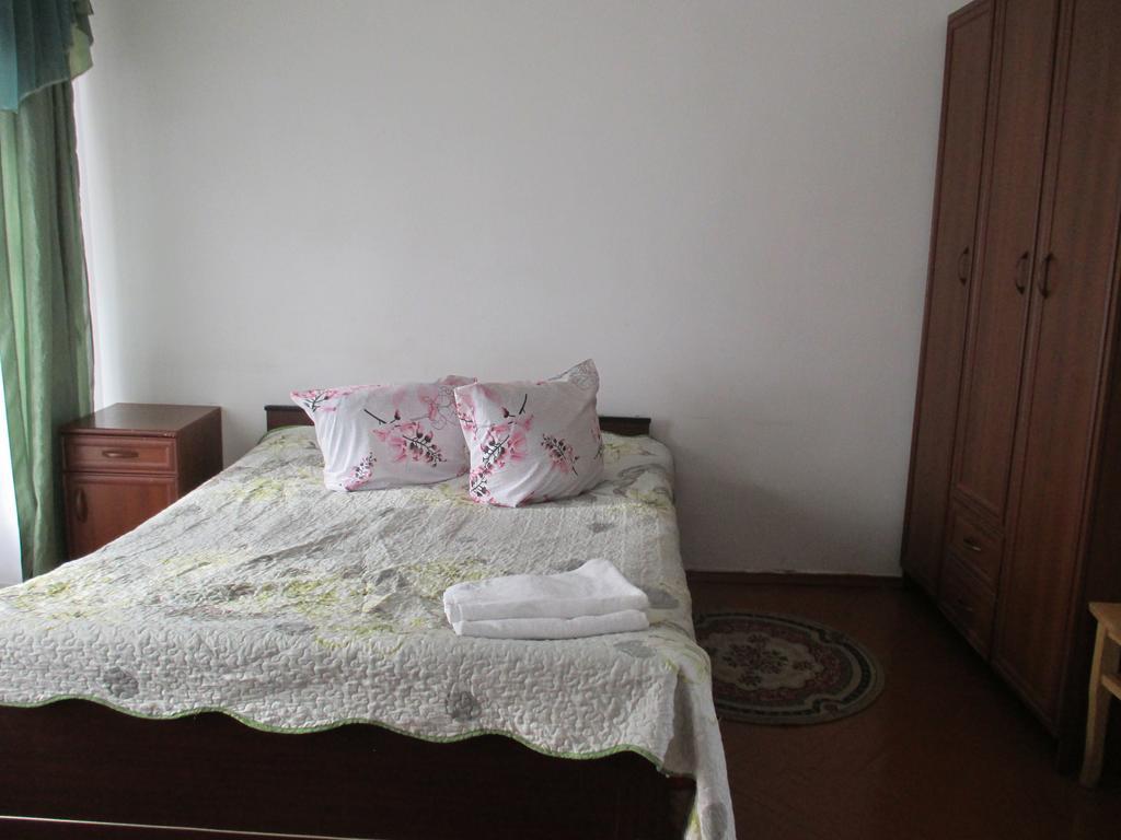 Otel Issyk-Kul Karakol Exterior foto